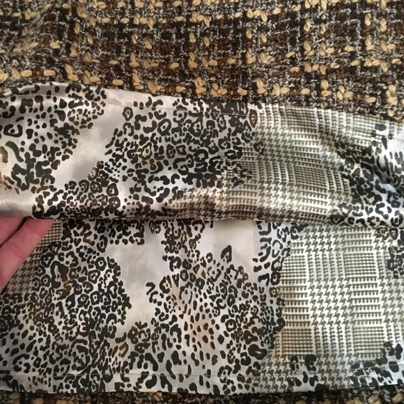 Sao Paulo Wool Skirt - Picture 4 of 5